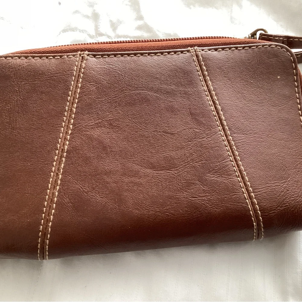 Brown Leather Women’s Crossbody